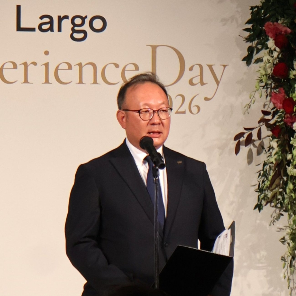 「Largo Experience Day 2026」であいさつするUCCコーヒープロフェッショナルの加藤勝彦社長