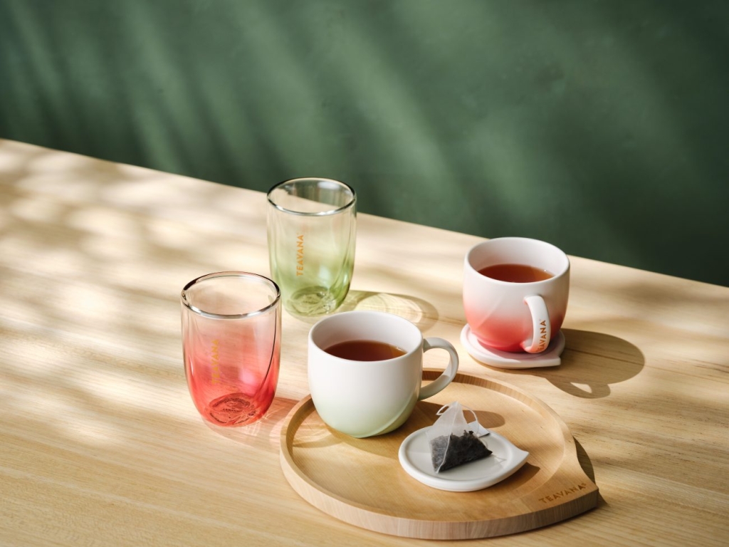 EAVANA®コレクションも登場