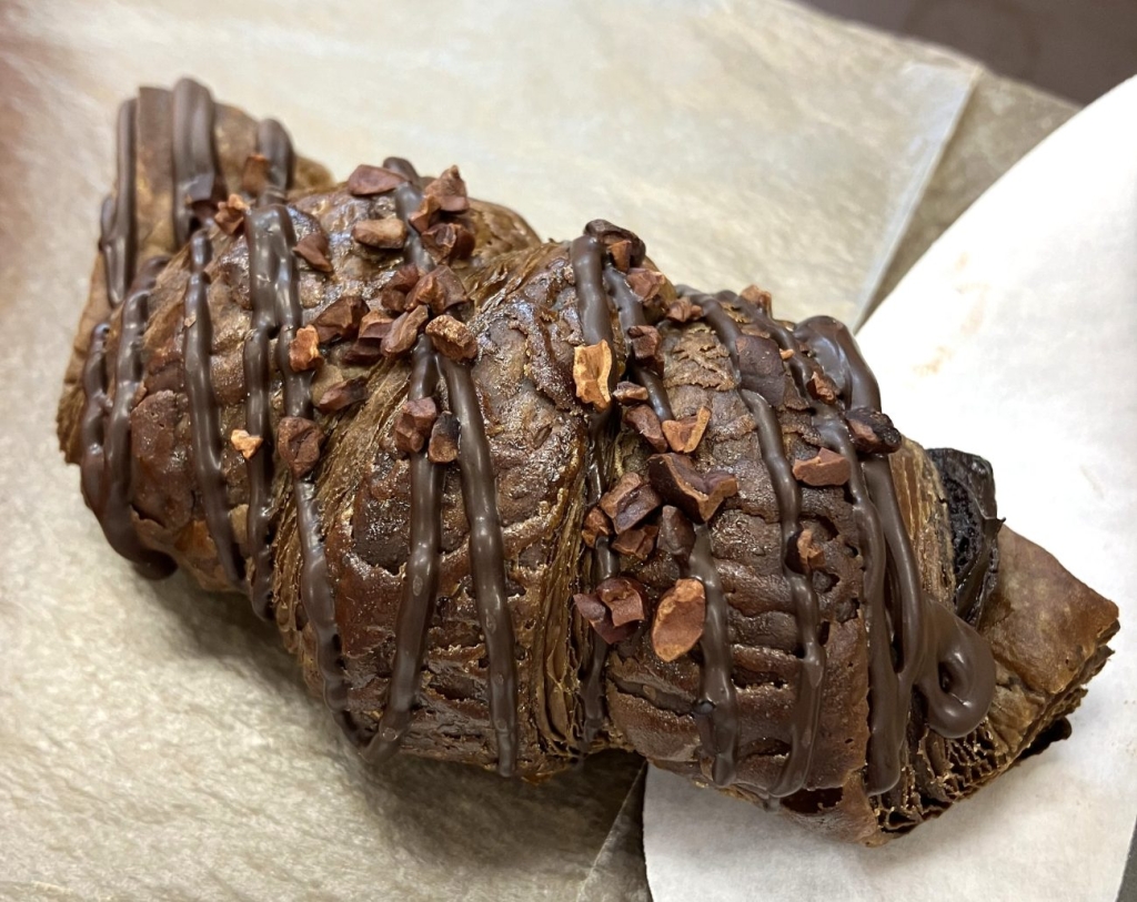 「ゴディバ監修 贅沢チョコクロ」