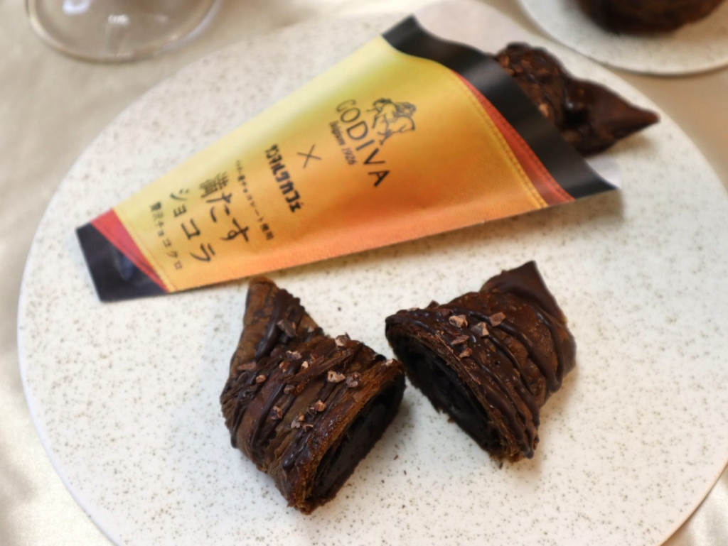 「ゴディバ監修 贅沢チョコクロ」