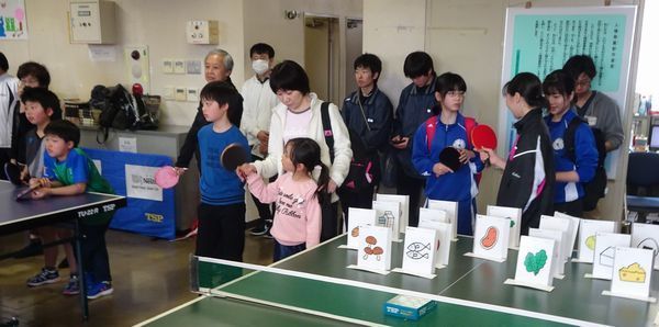 楽しく栄養を学びながら体を動かすゲームも用意