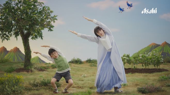 広瀬すずさんが出演する「『PLANT TIME』ソイミルクティー」TV-CM、「植物ミルクを知ってるかい」篇