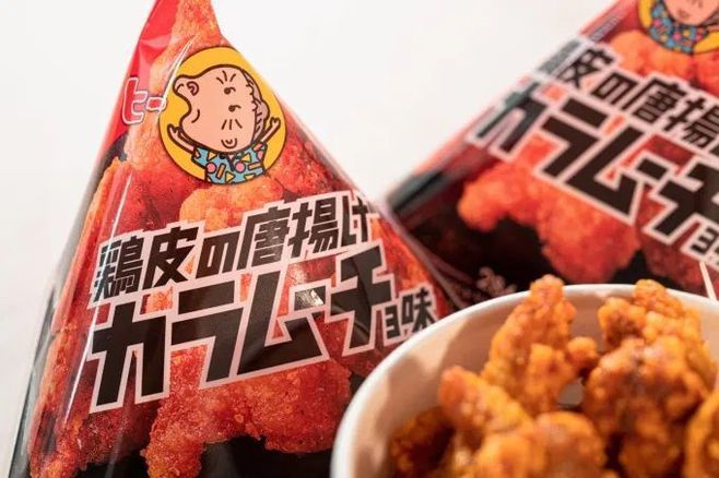 ファミリーマート「鶏皮の唐揚げカラムーチョ味」