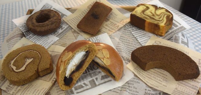 アイスコーヒー・アイスカフェラテに合わせたパン・焼き菓子6品の中身(ファミリーマート)