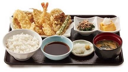 「天ぷら盛りだくさん定食」