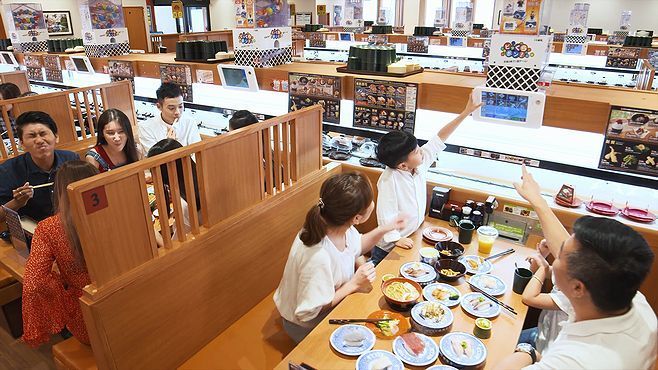 台湾の「くら寿司」店舗内