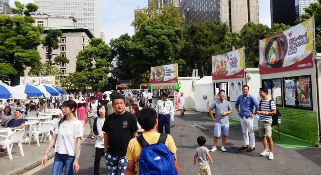 会場の様子 多数の来場者が訪れた