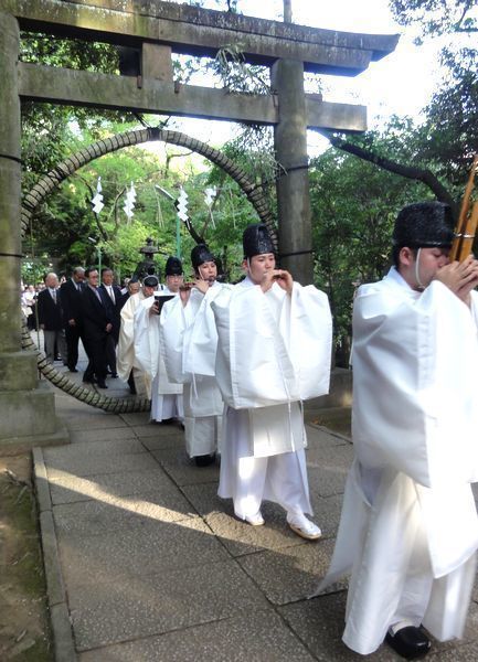 赤坂氷川神社 2018年の「夏越の祓」で行われた「茅の輪くぐり」