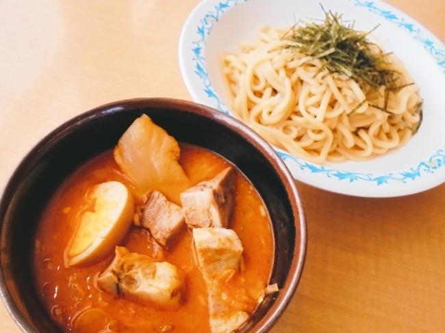 梓川SA(下り)「濃厚信州味噌 赤つけ麺」